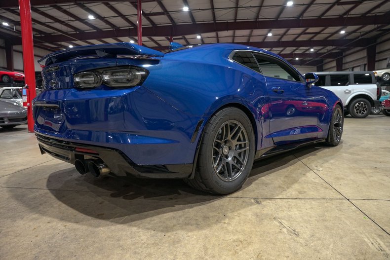 2021 Chevrolet Camaro ZL1 - photo 4