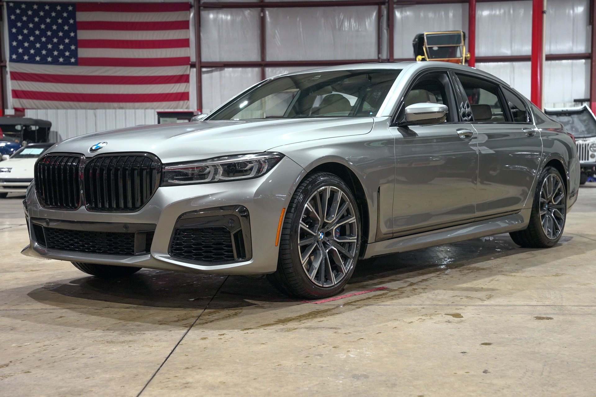 2022 BMW 750i xDrive