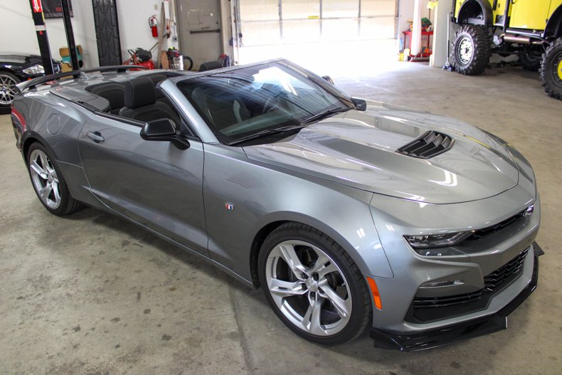 2023 Chevrolet Camaro SS - photo 9