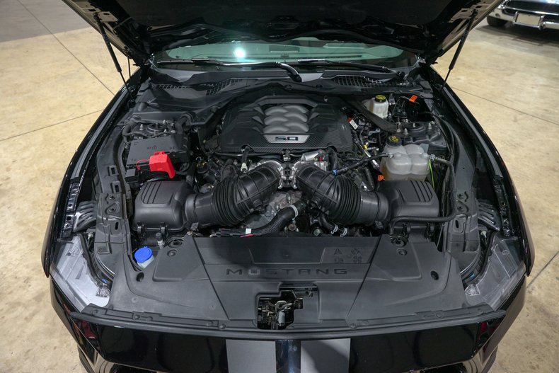 2024 Ford Mustang GT - photo 11