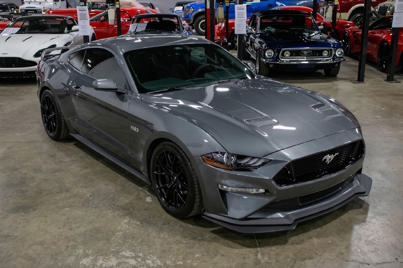 2021 Ford Mustang GT - photo 8